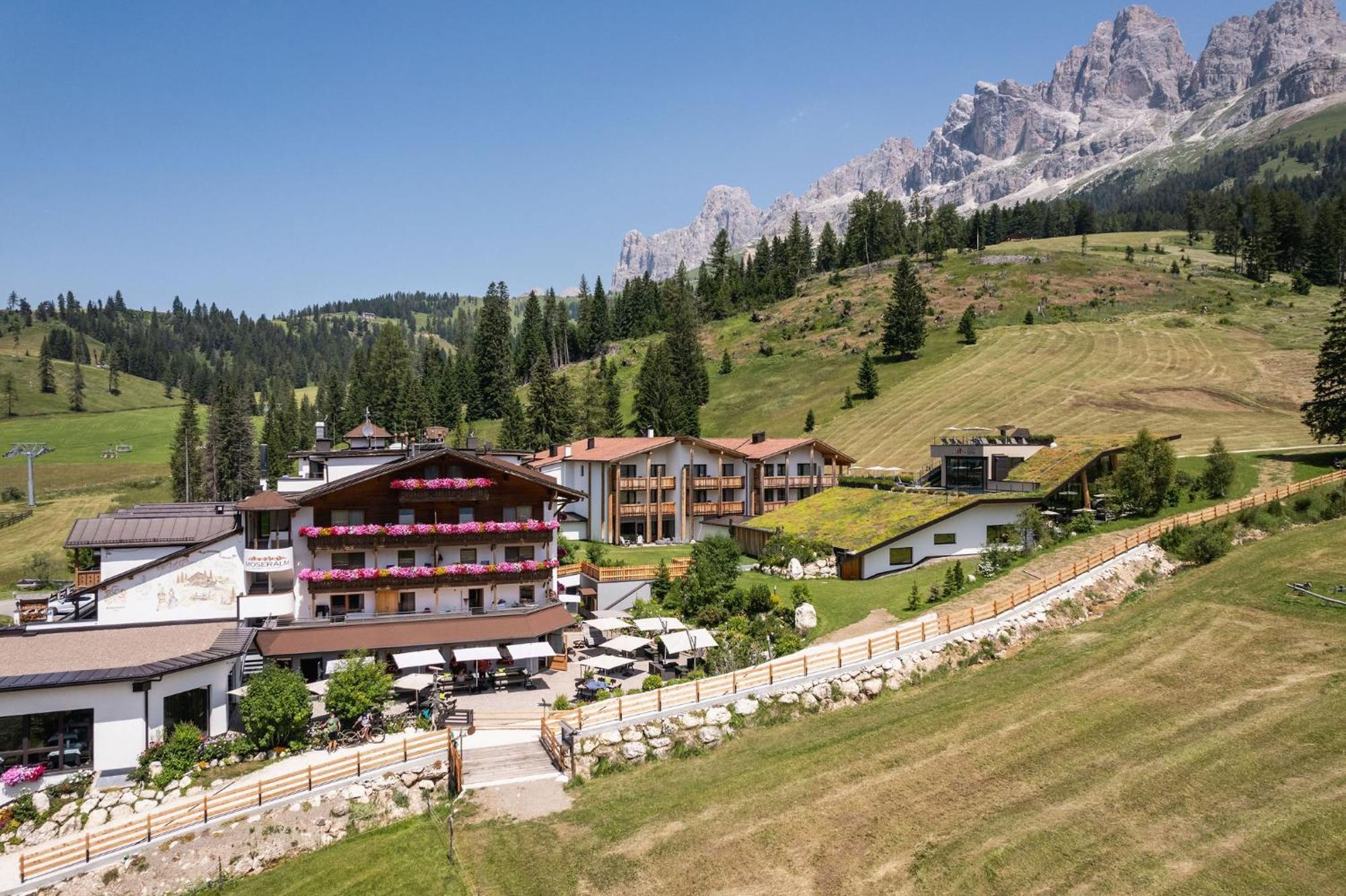 Moseralm Dolomiti Spa Resort Nova Levante Exterior foto